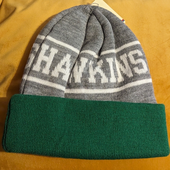 NWT Stranger Things Winter Hat - Picture 3 of 6